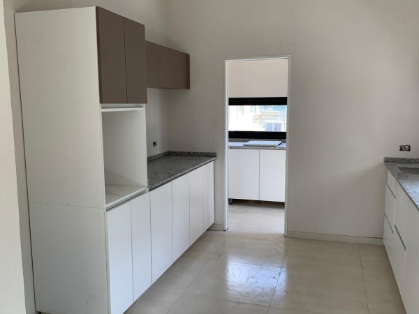 Casa en Venta en San Sebastian TRES DORMITORIOS ppal en suite con vestidor!!!