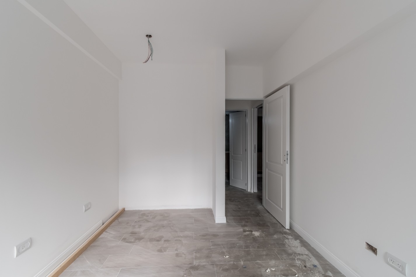 Venta Departamento Tres Amb Balcon Terraza Parrilla Coghlan Pasos de La Estacion
