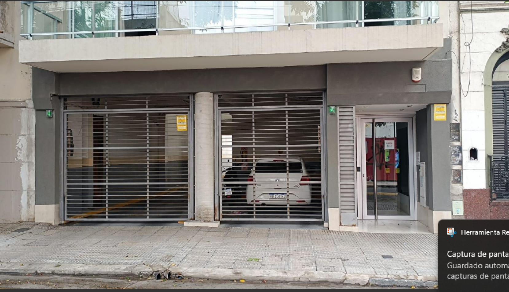 Apto Credito Venta de Departamento de Tres Ambientes con Balcon en Almagro
