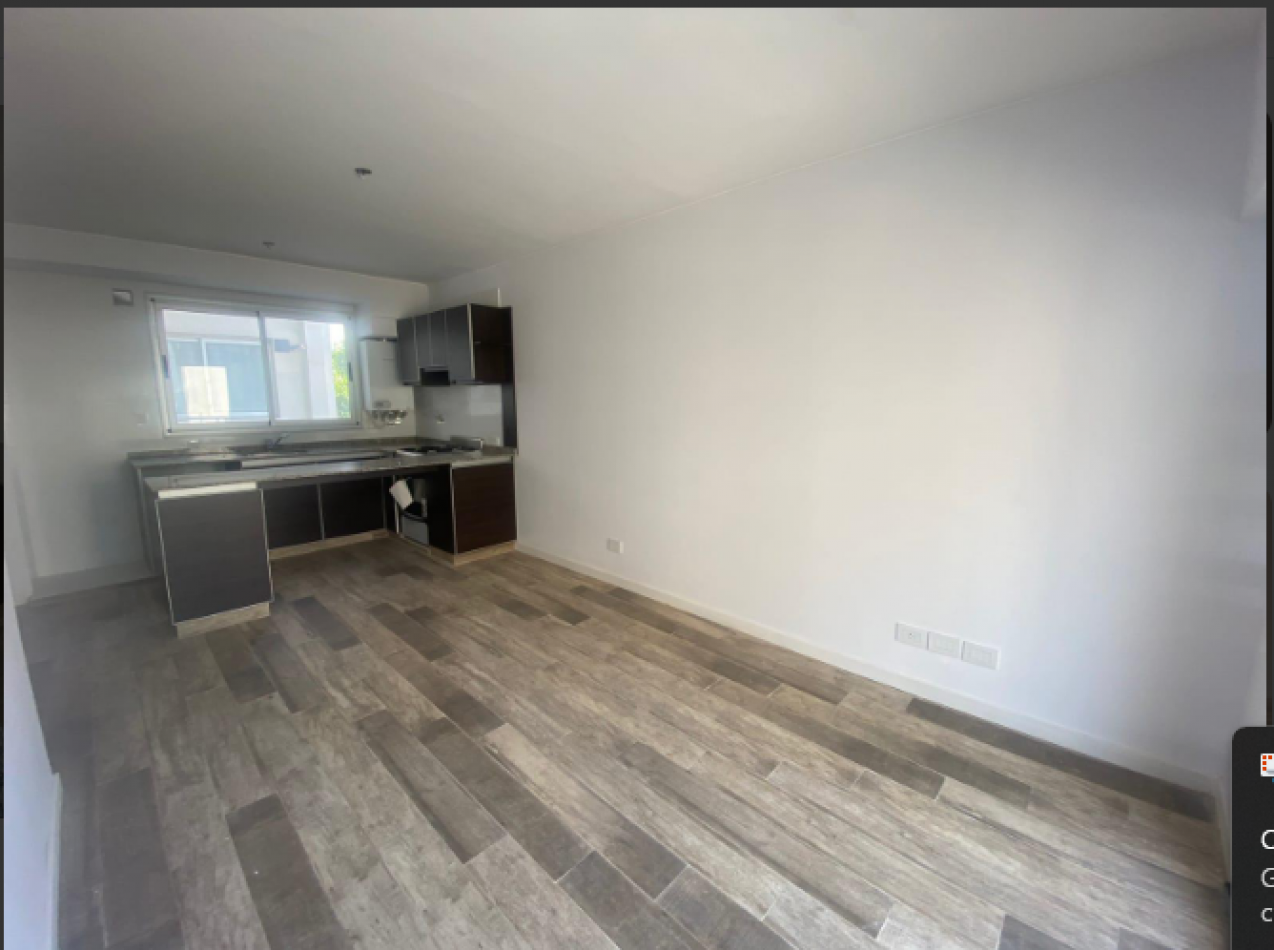 Apto Credito Venta de Departamento de Tres Ambientes con Balcon en Almagro