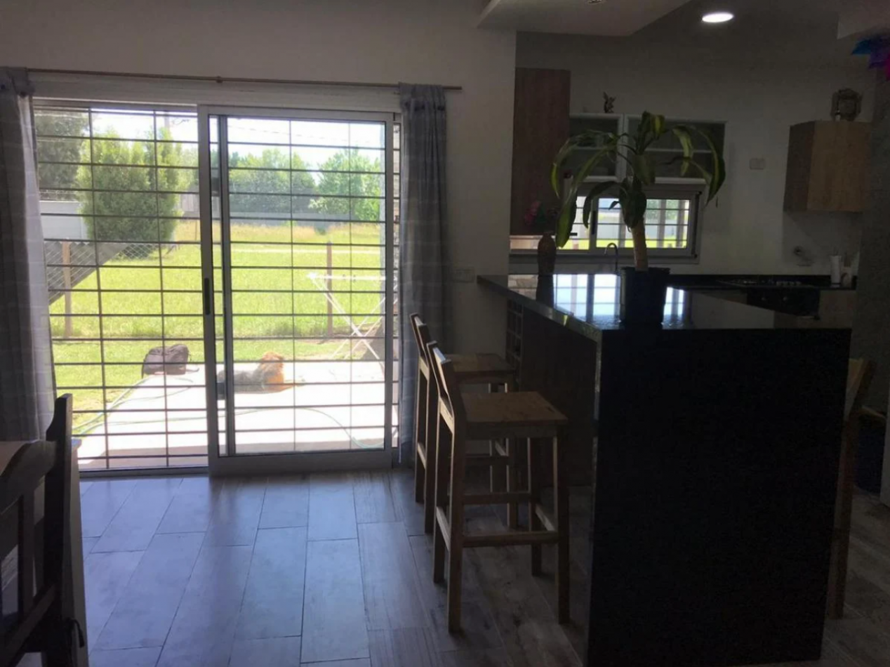 Casa Apto Credito en Venta en Barrio Semi Cerrado Sin Expensas en Ingeniero Maschwitz Escobar