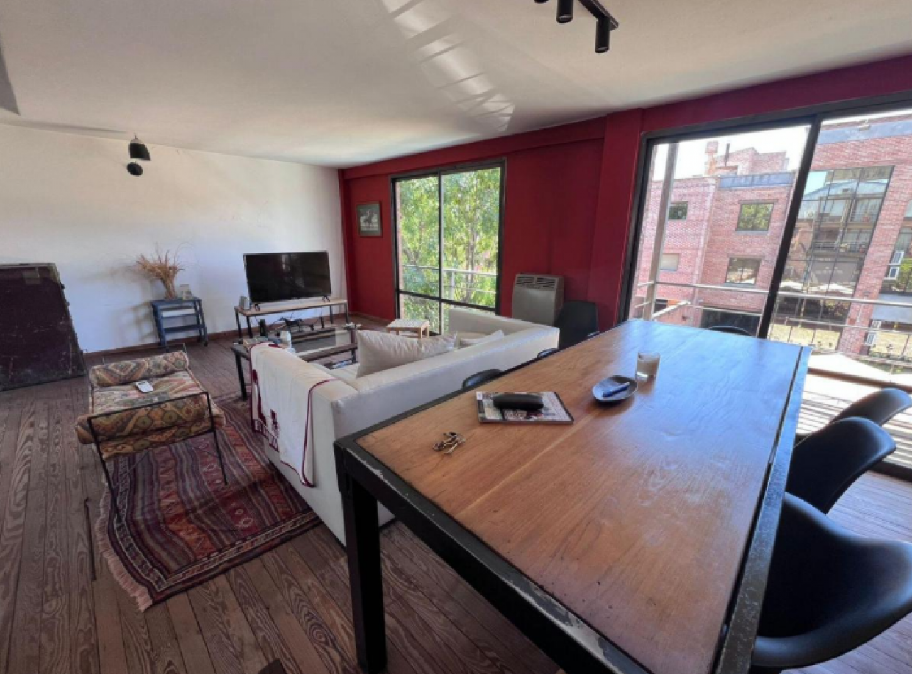 Apto Credito Venta Departamento Tres Ambientes con Cochera en San Isidro
