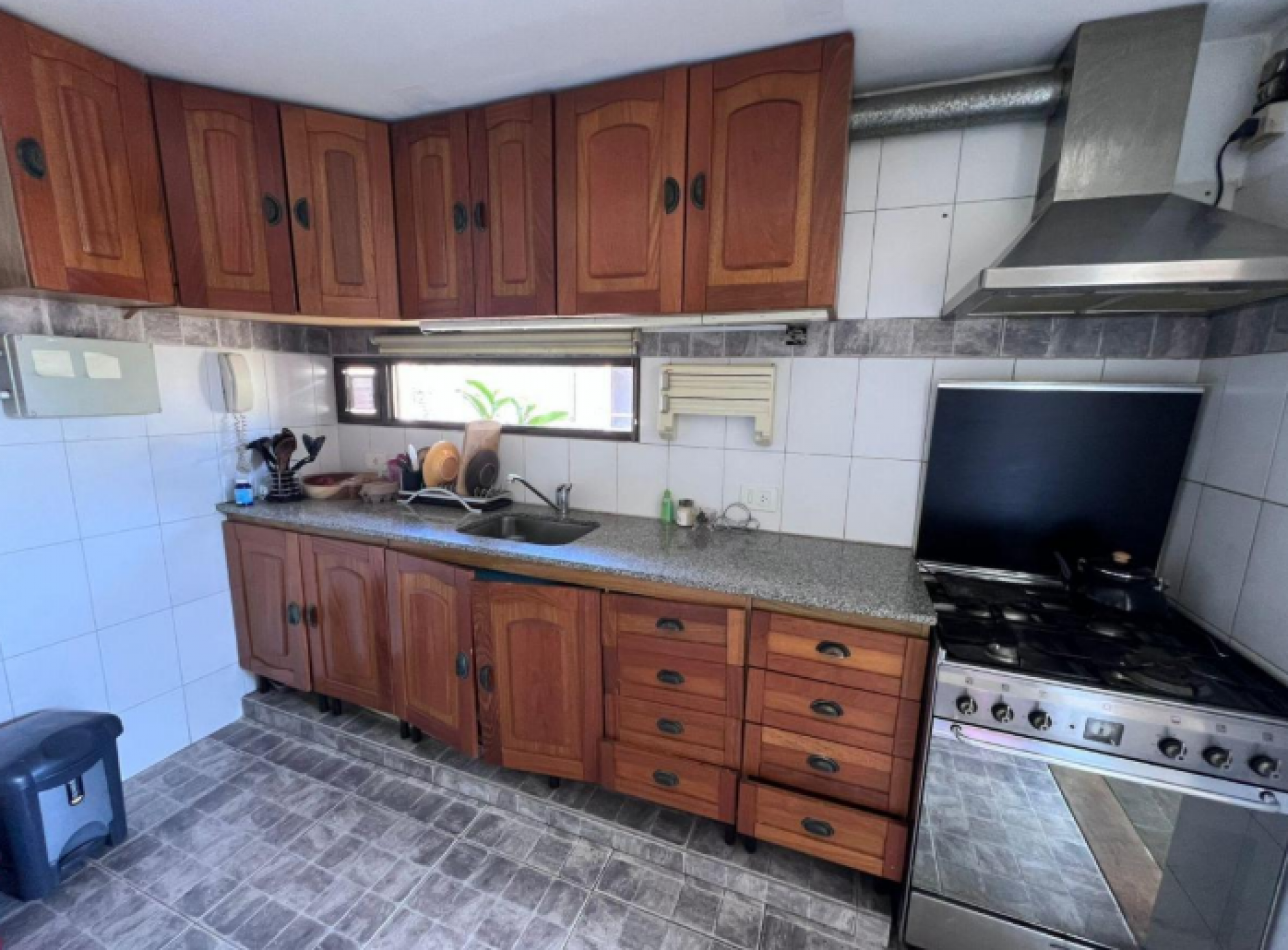 Apto Credito Venta Departamento Tres Ambientes con Cochera en San Isidro