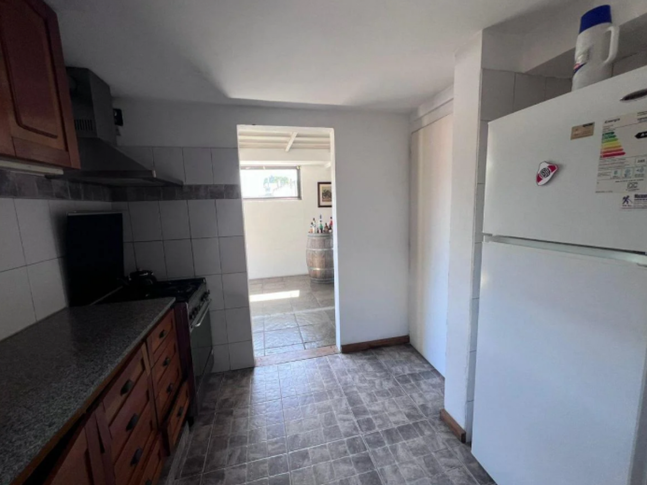 Apto Credito Venta Departamento Tres Ambientes con Cochera en San Isidro