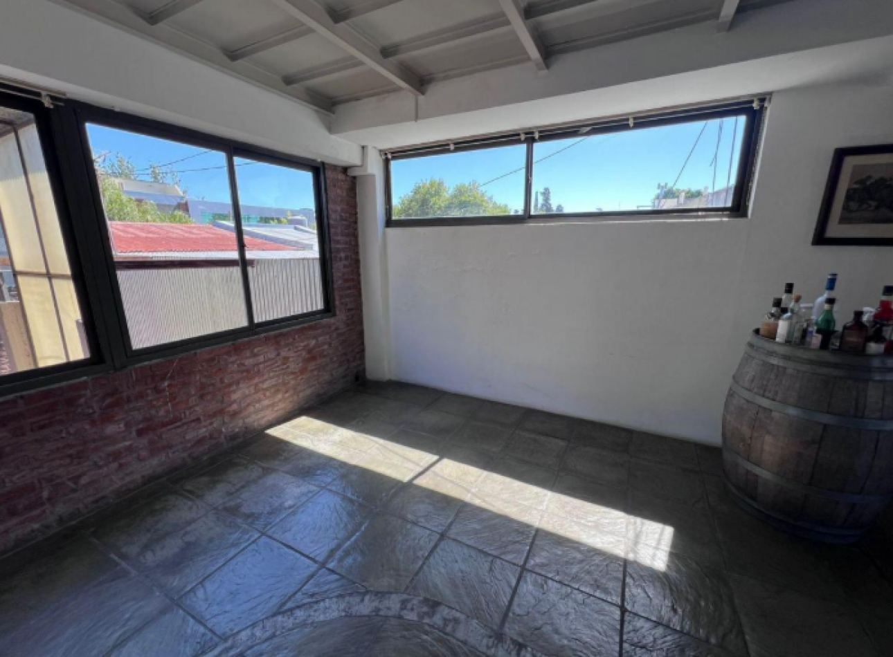 Apto Credito Venta Departamento Tres Ambientes con Cochera en San Isidro