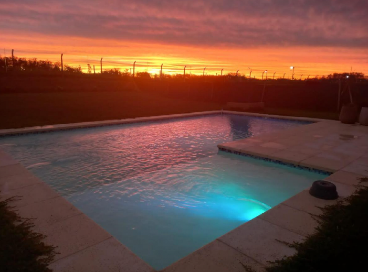 Venta Excelente Casa en San Sebastian C/pileta 3 Dorm. Fondo Libre a La Reserva
