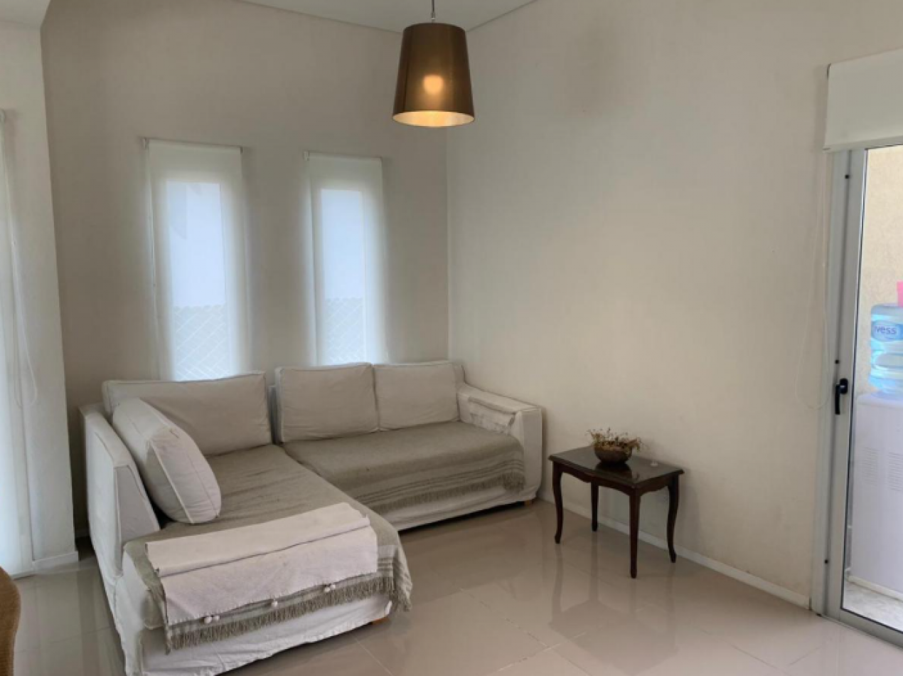 Venta Excelente Casa en San Sebastian C/pileta 3 Dorm. Fondo Libre a La Reserva