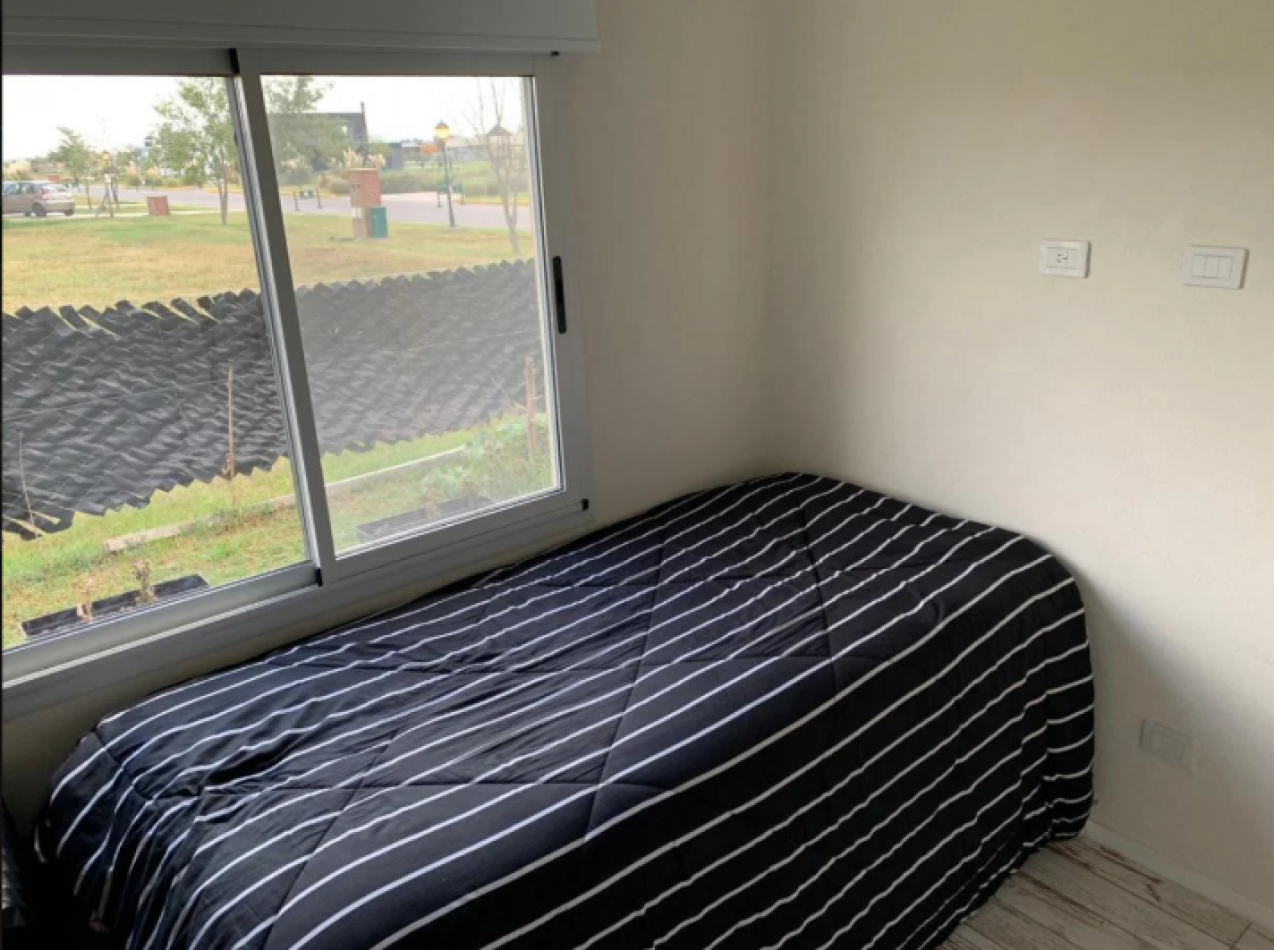 Venta Excelente Casa en San Sebastian C/pileta 3 Dorm. Fondo Libre a La Reserva
