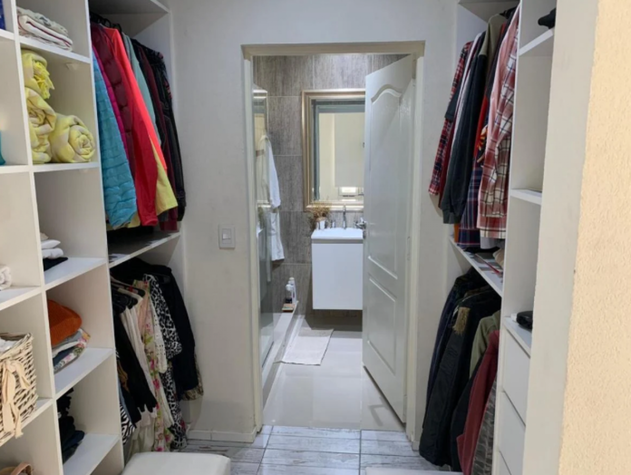 Venta Excelente Casa en San Sebastian C/pileta 3 Dorm. Fondo Libre a La Reserva