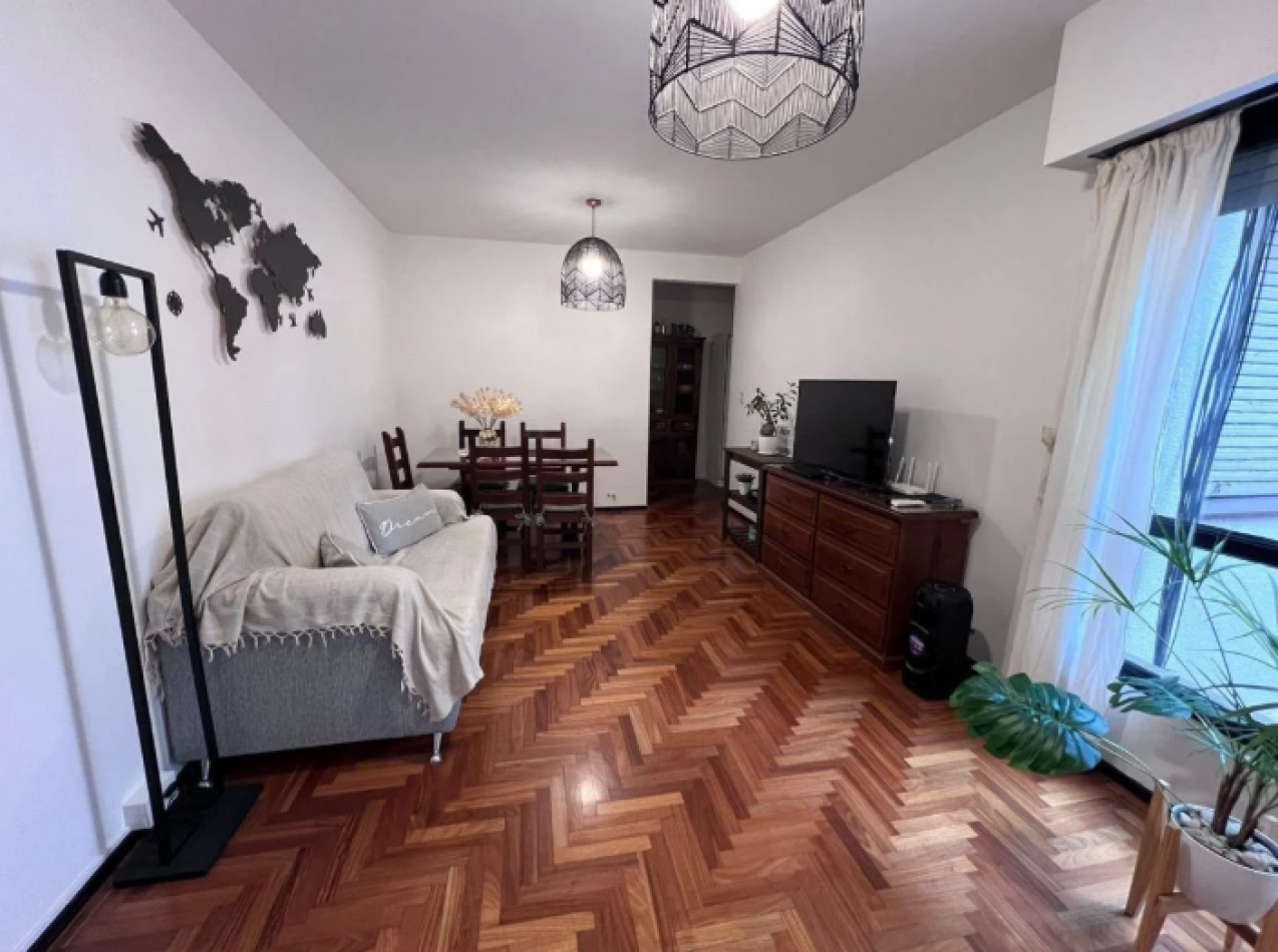 Venta Apto Credito Departamento Tres Ambientes con Cochera y Baulera en Acassuso