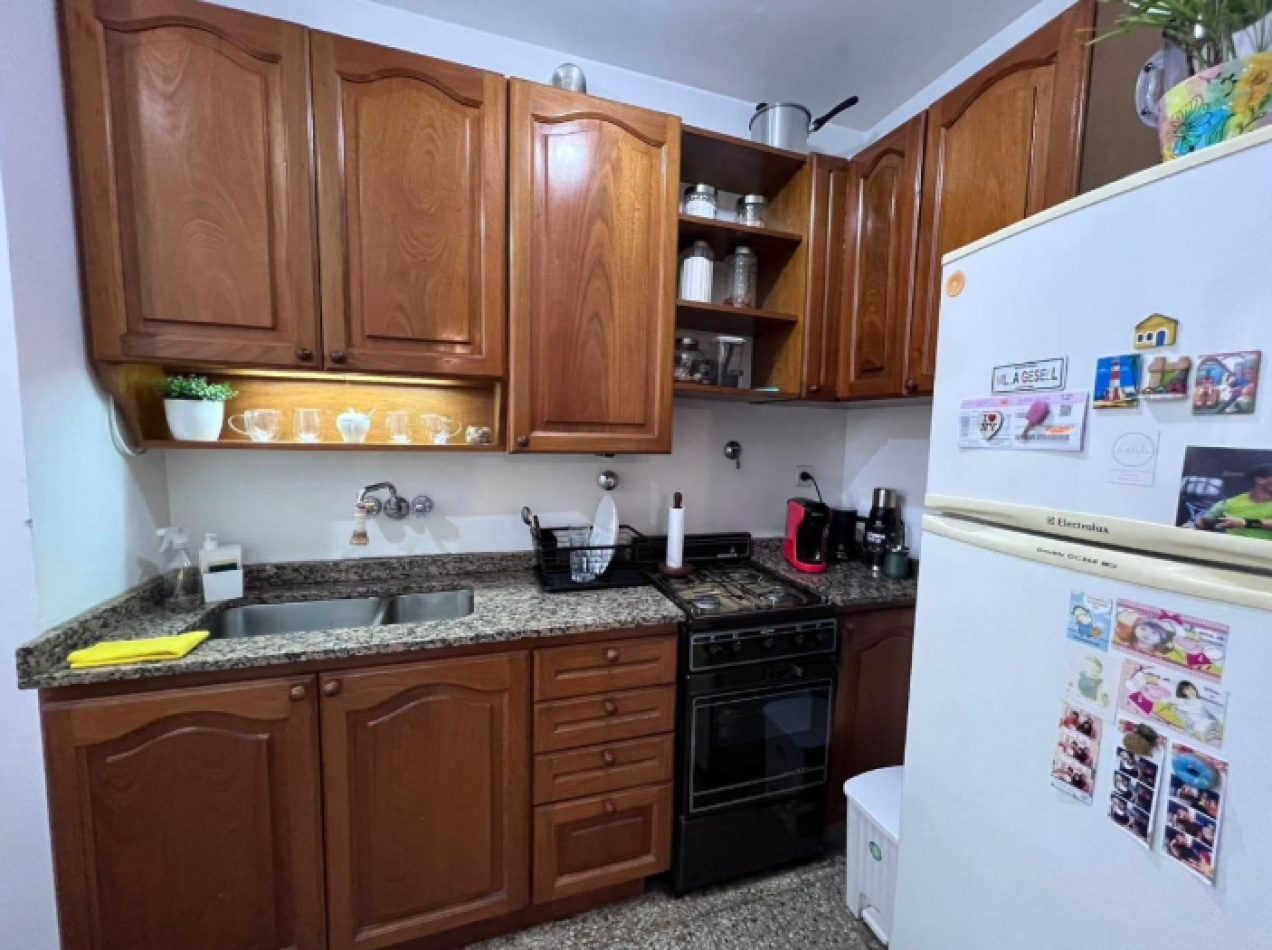 Venta Apto Credito Departamento Tres Ambientes con Cochera y Baulera en Acassuso