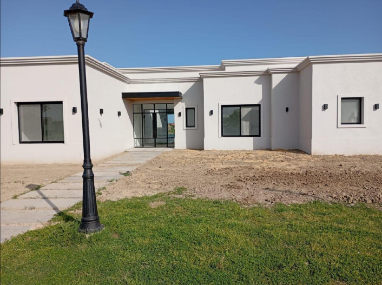 Venta Casa a La Laguna en San Sebastian Area (7)