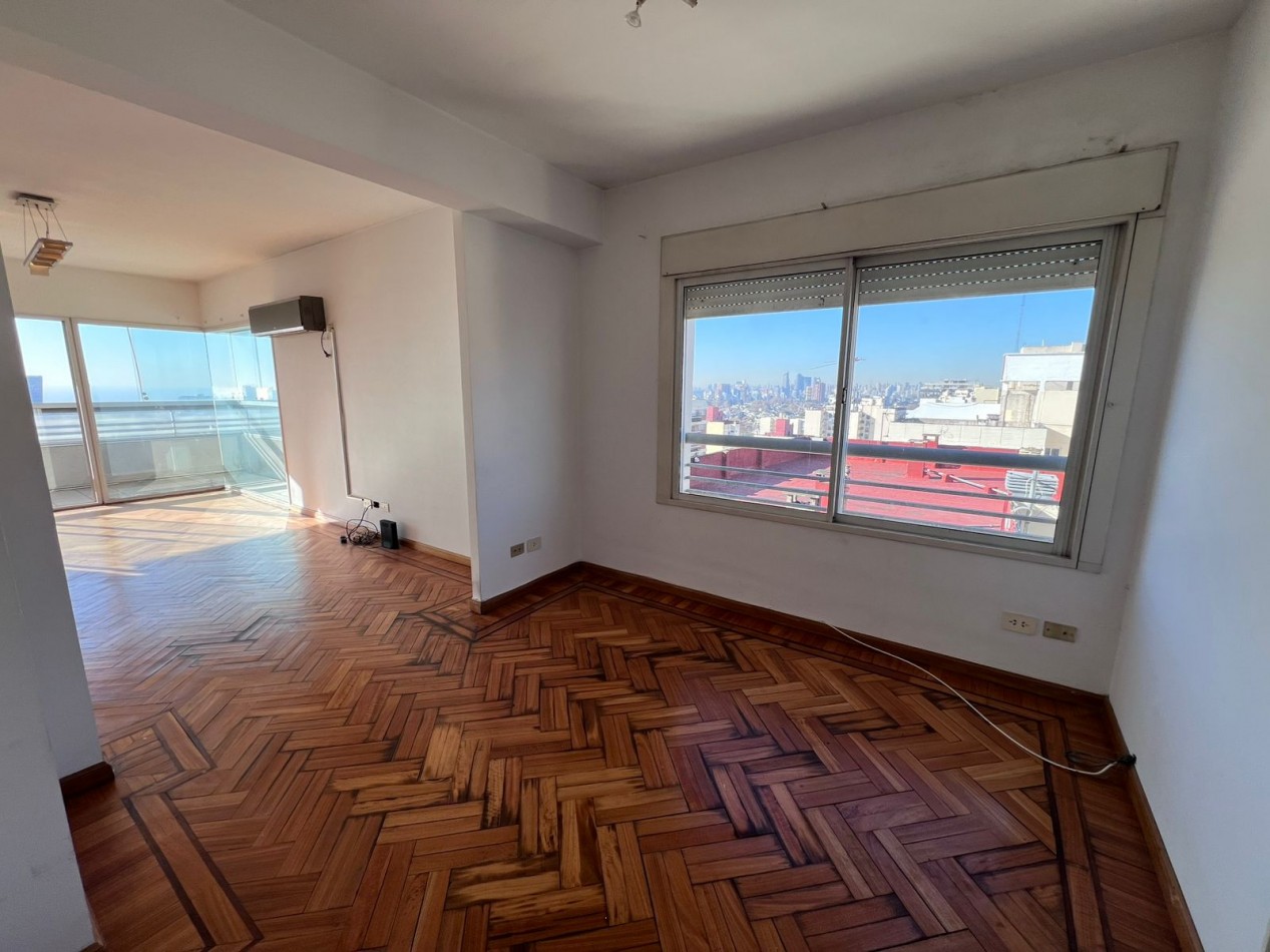 Apto Credito Venta Departamento Tres Ambientes Vista Al Rio y Coch Vicente Lopez