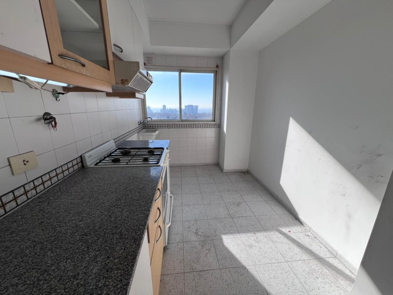 Apto Credito Venta Departamento Tres Ambientes Vista Al Rio y Coch Vicente Lopez
