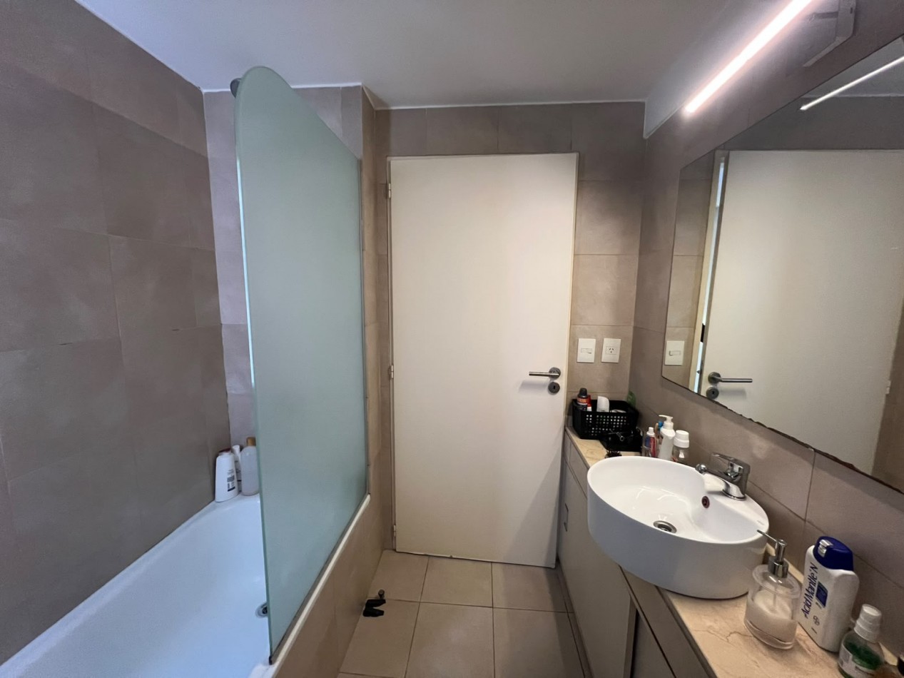 VENTA Duplex 2/3 Ambs con Cochera Fija Cubierta | Balcon, Escritorio y Muy Luminoso en Palermo