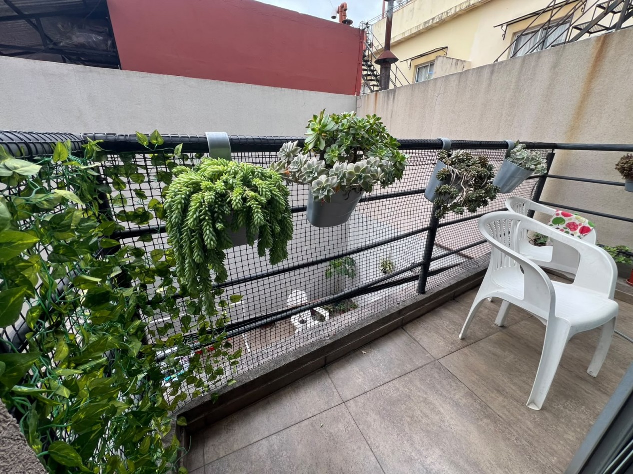 VENTA Duplex 2/3 Ambs con Cochera Fija Cubierta | Balcon, Escritorio y Muy Luminoso en Palermo