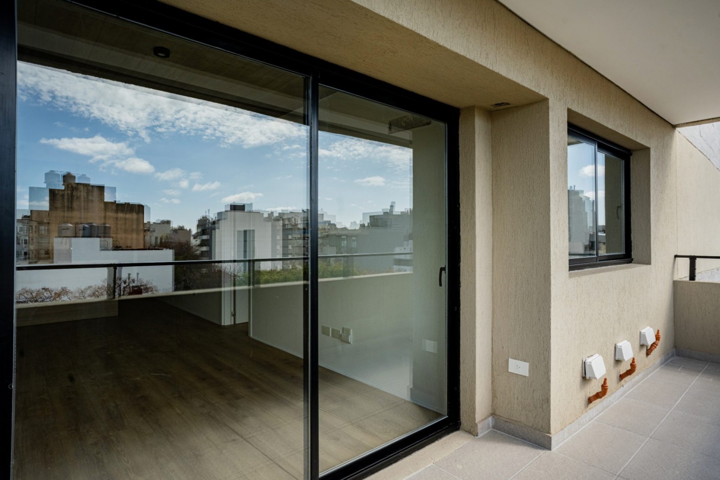 VENTA departamento tres ambientes con baño y toillete en Parque Chas - Villa Urquiza