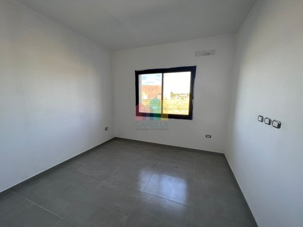 Casa en Venta en San Sebastian Tres Dormitorios CON Vista AL Jardin!!!