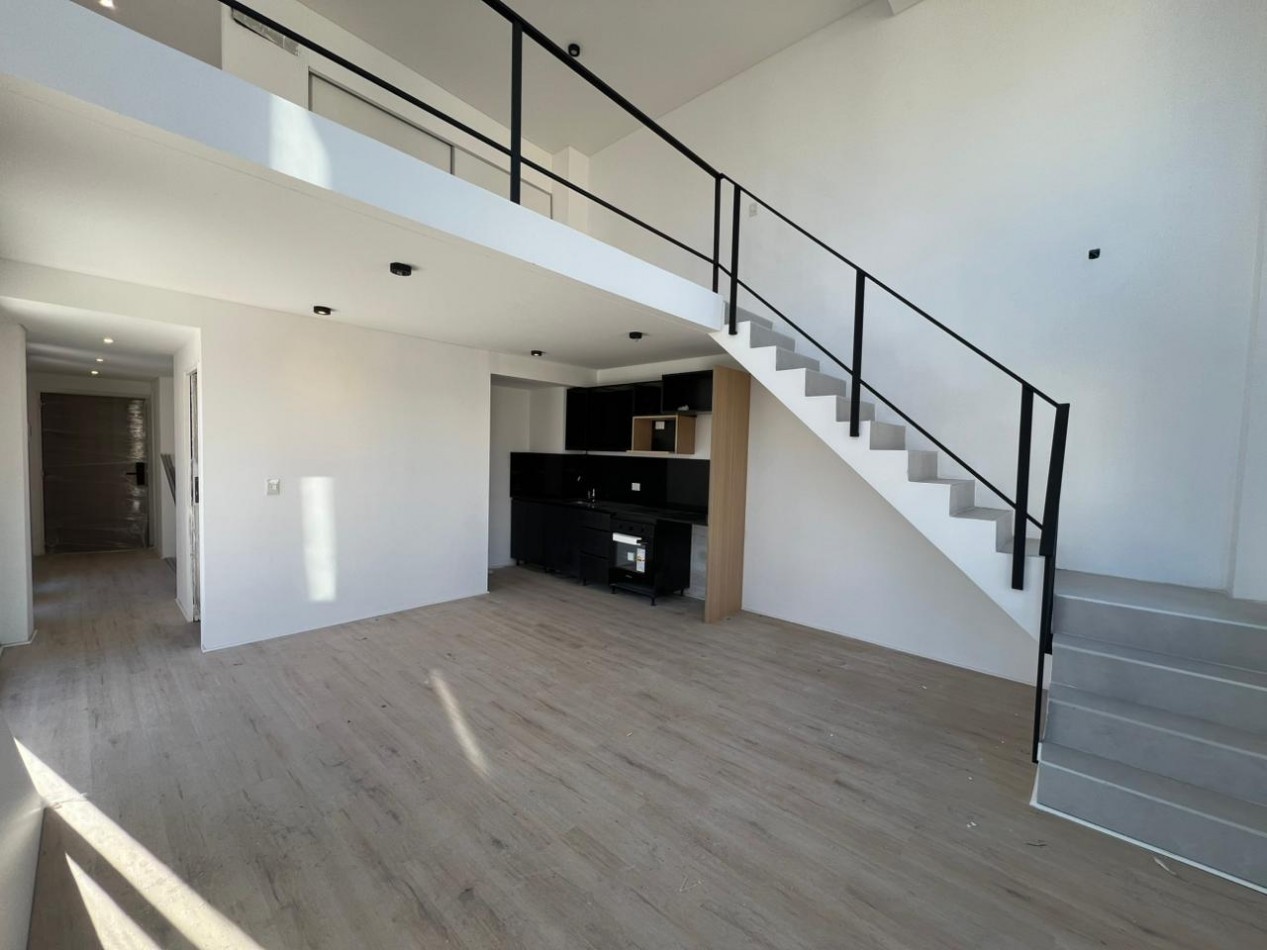 UNICO: 2 AMBIENTES CON TERRAZA PRIVADA DE 40 M² 