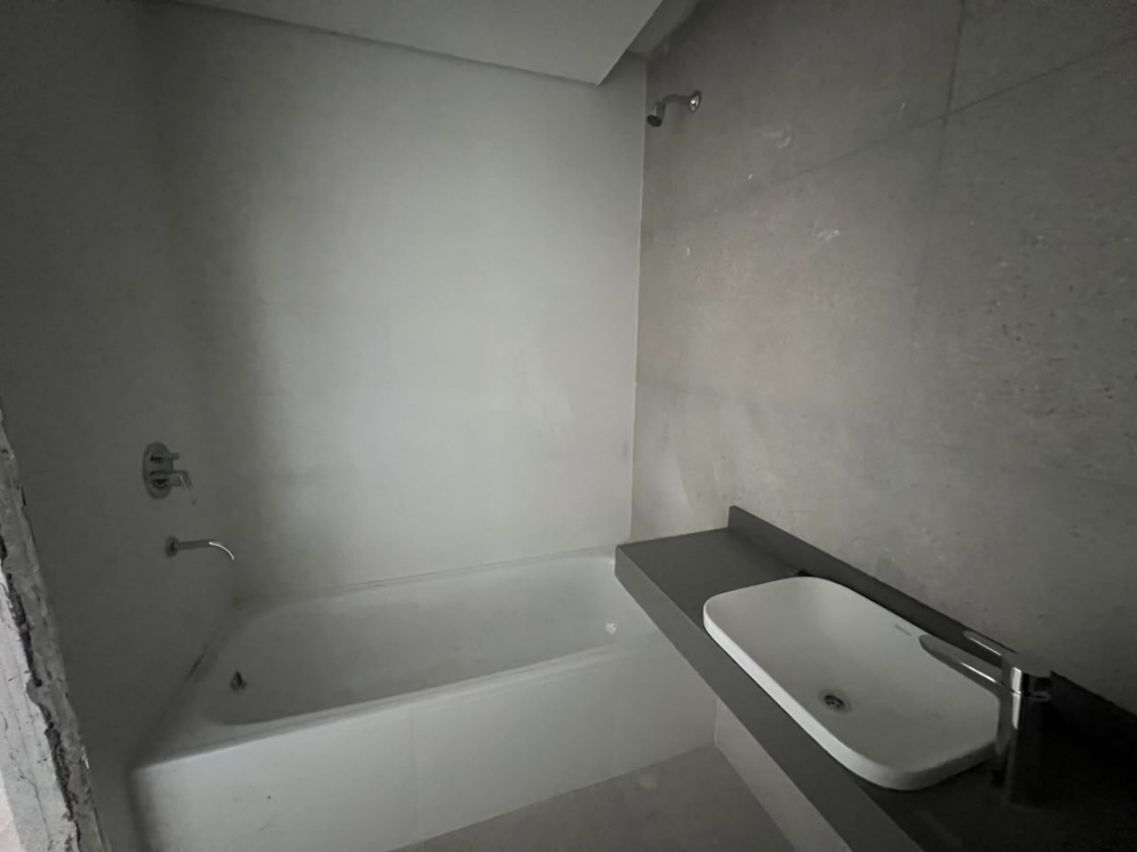  Venta en Construccion Depto 2 Ambientes en Parque Chas a m del Subte B