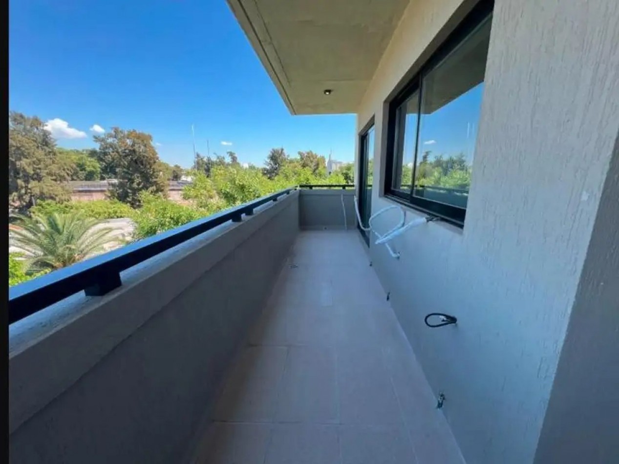 Departamento en venta en Villa Urquiza 4 ambientes en construccion con balcon, piso 2
