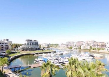 VENTA Departamento en Amplio Monoambiente divisible Con vista a la Bahía Apto Profesional. - Bahia Grande - Nordelta