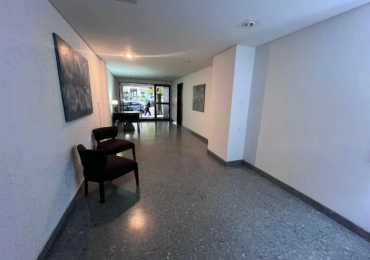 Venta Apto Credito Departamento Tres Ambientes con Cochera y Baulera en Acassuso