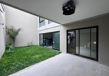 VENTA departamento tipo casa cinco ambientes con Villa Devoto