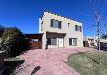 NUEVO INGRESO: ESPECTACULAR CASA EN BARRIO SAN RAMIRO, PILAR DEL ESTE